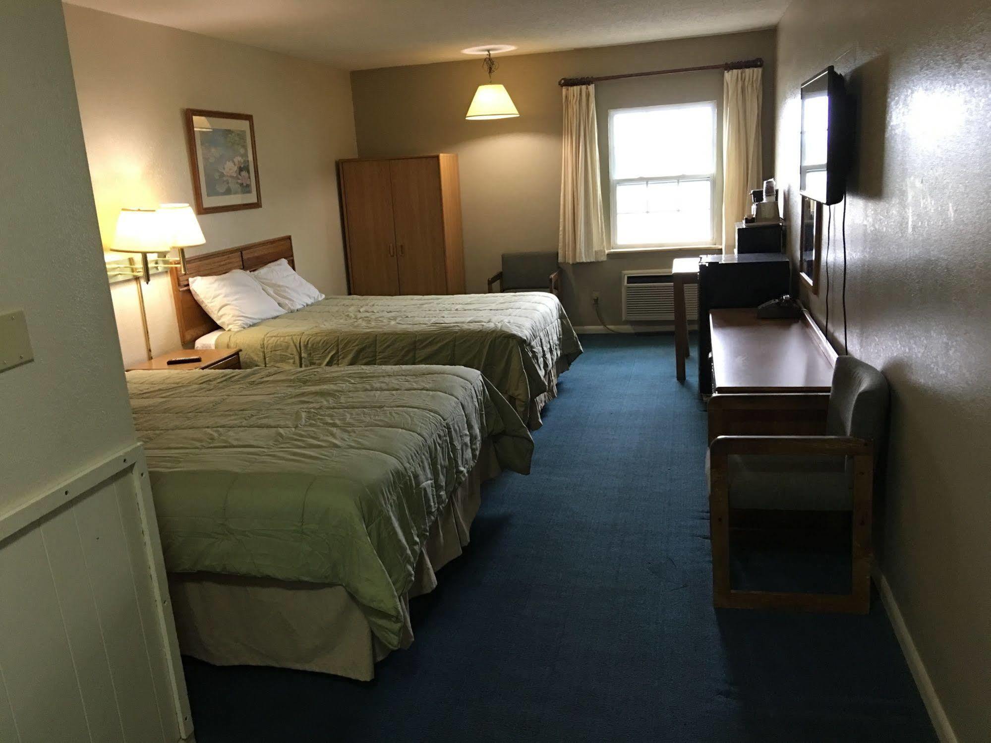 Surestay Hotel By Best Western Higginsville Экстерьер фото